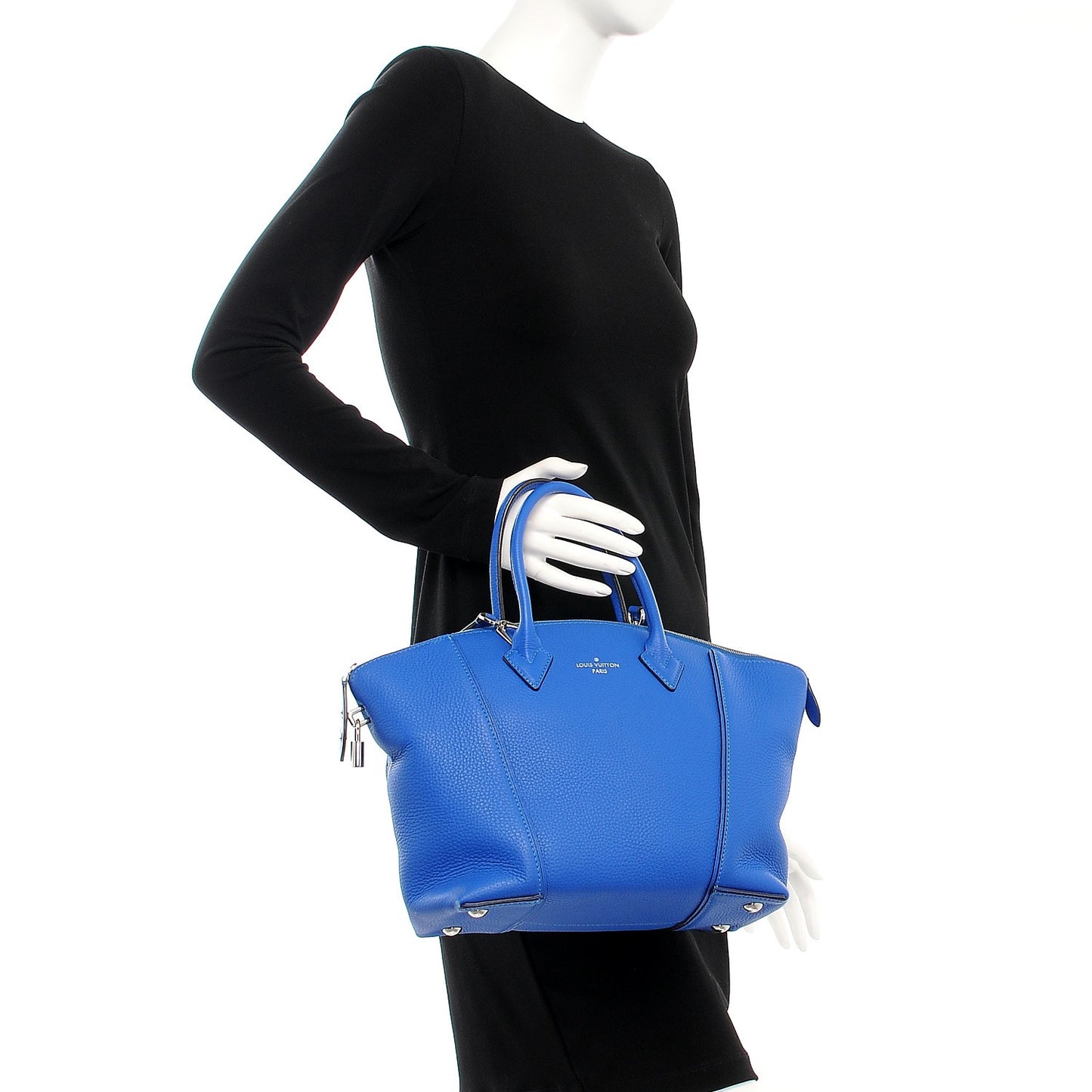 Cuir Taurillon Soft Lockit PM Outremer