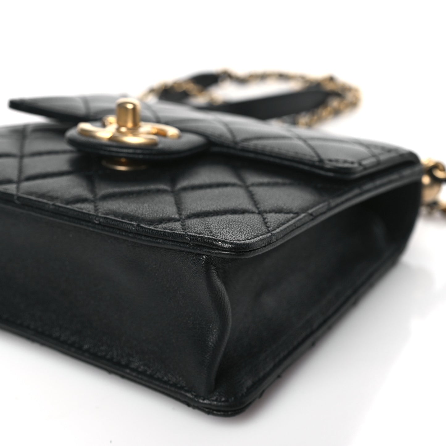 Lambskin Quilted Chic Pearls Flap Black