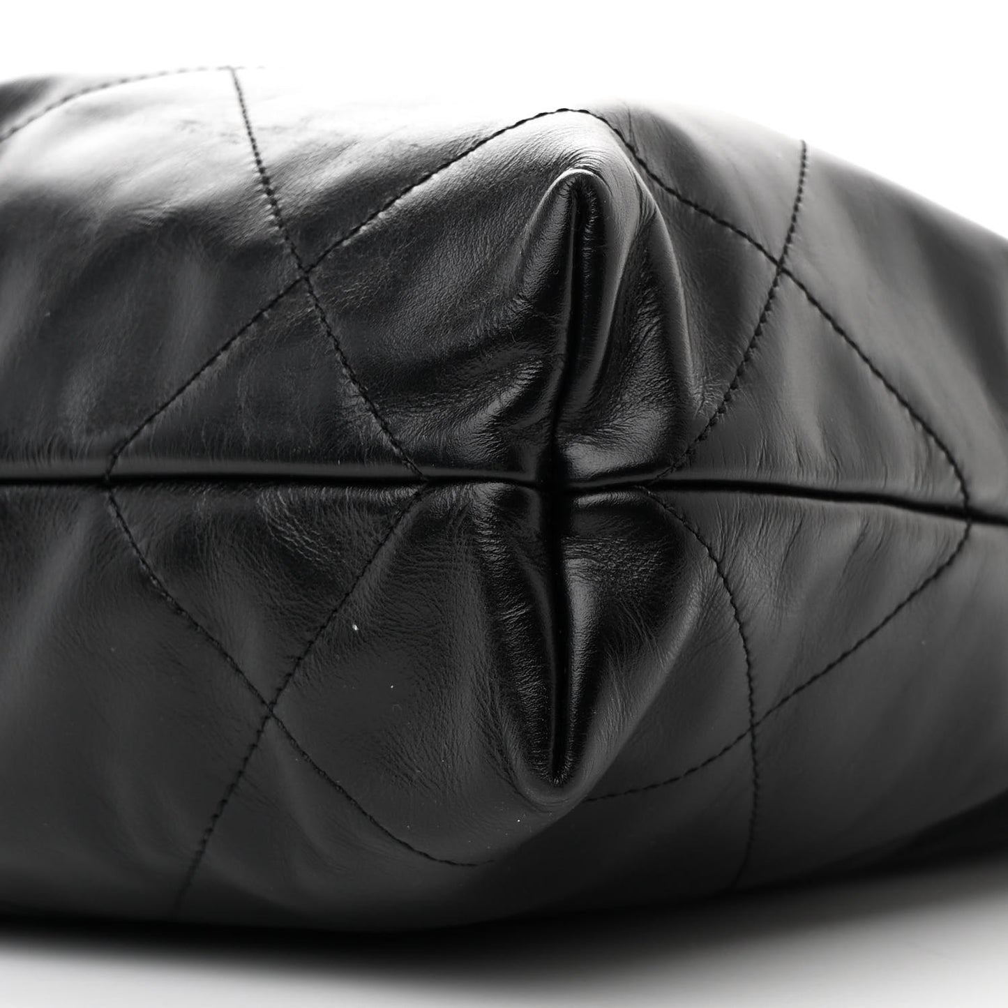Shiny Calfskin Quilted Small Chanel 22 Black