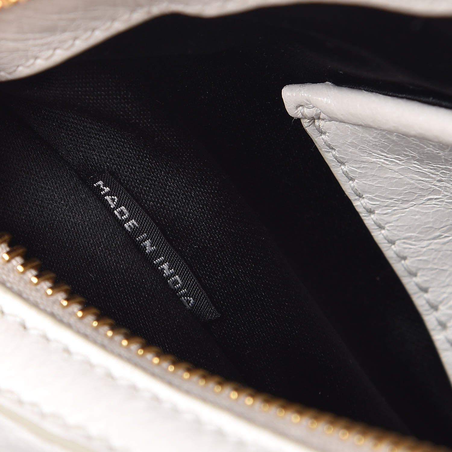 Miu Miu Vitello Shine Zip Tote Talco 11 of 14