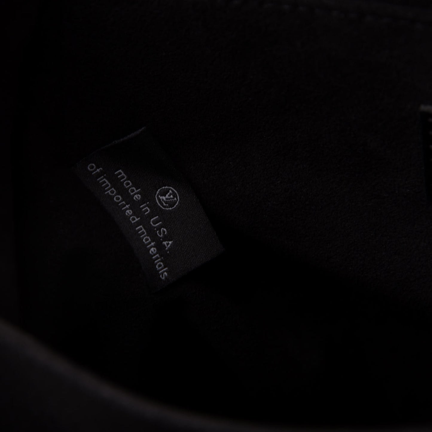 Reverse Monogram Pochette Metis