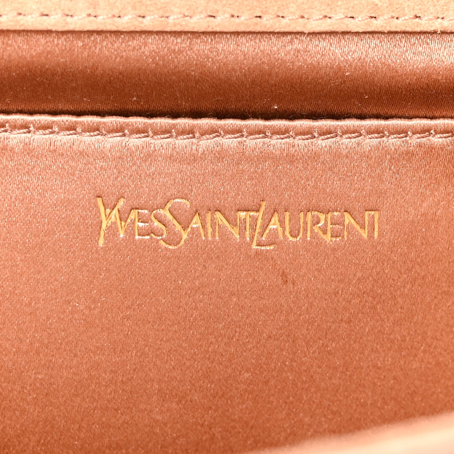 Saint Laurent Patent Calfskin Monogram Large Belle De Jour Clutch Chair 6 of 6