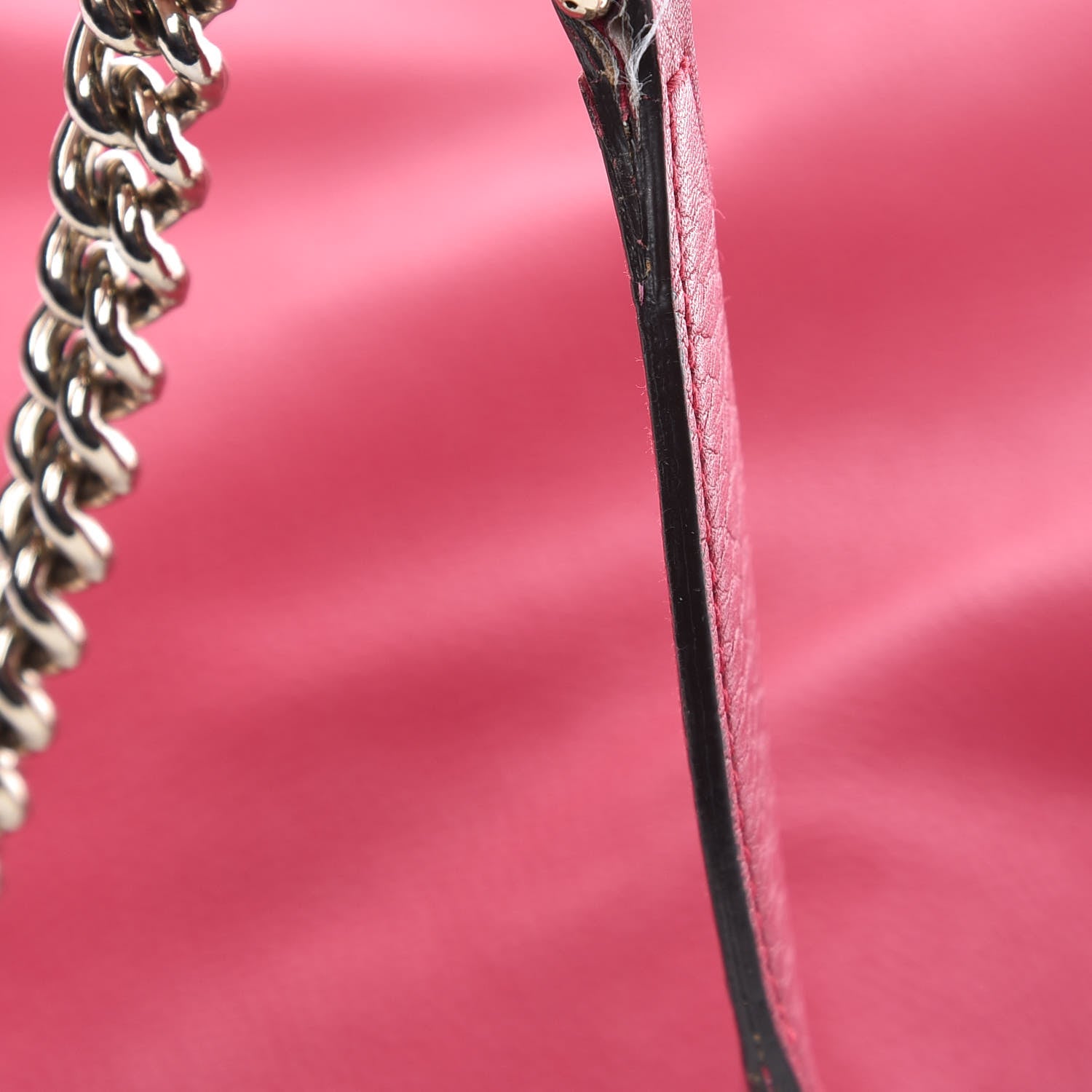 Gucci Pebbled Calfskin Medium Soho Chain Shoulder Bag Pink 10 of 23