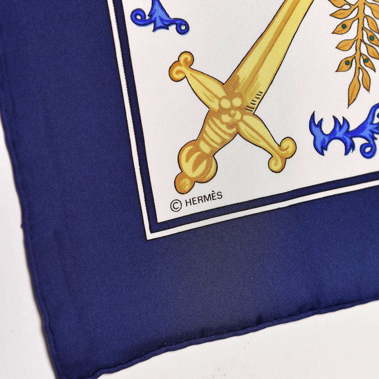 Silk Le Tarot Scarf 90