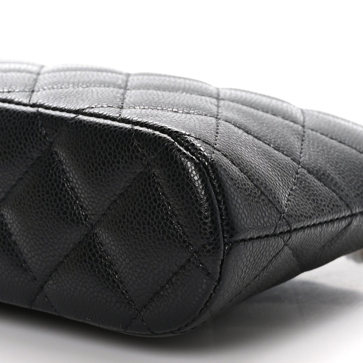 Caviar Quilted Classic Clutch with Chain Black