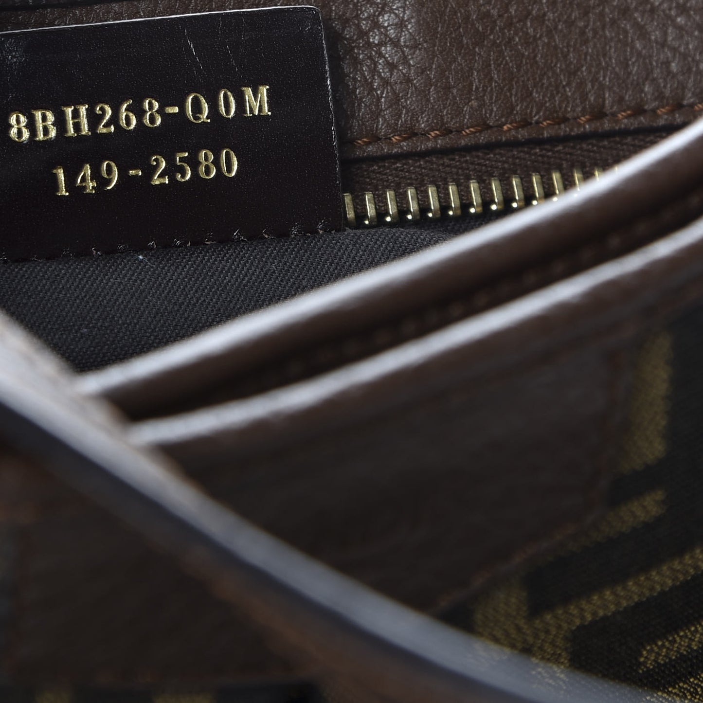 Zucca Vitello Artic Medium Shopping Tote Tobacco Castagna