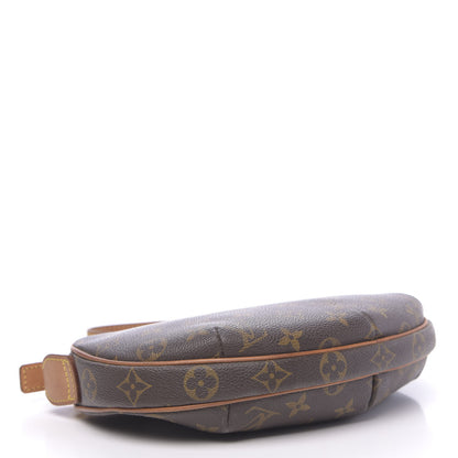 Louis Vuitton Monogram Croissant PM 4 of 10