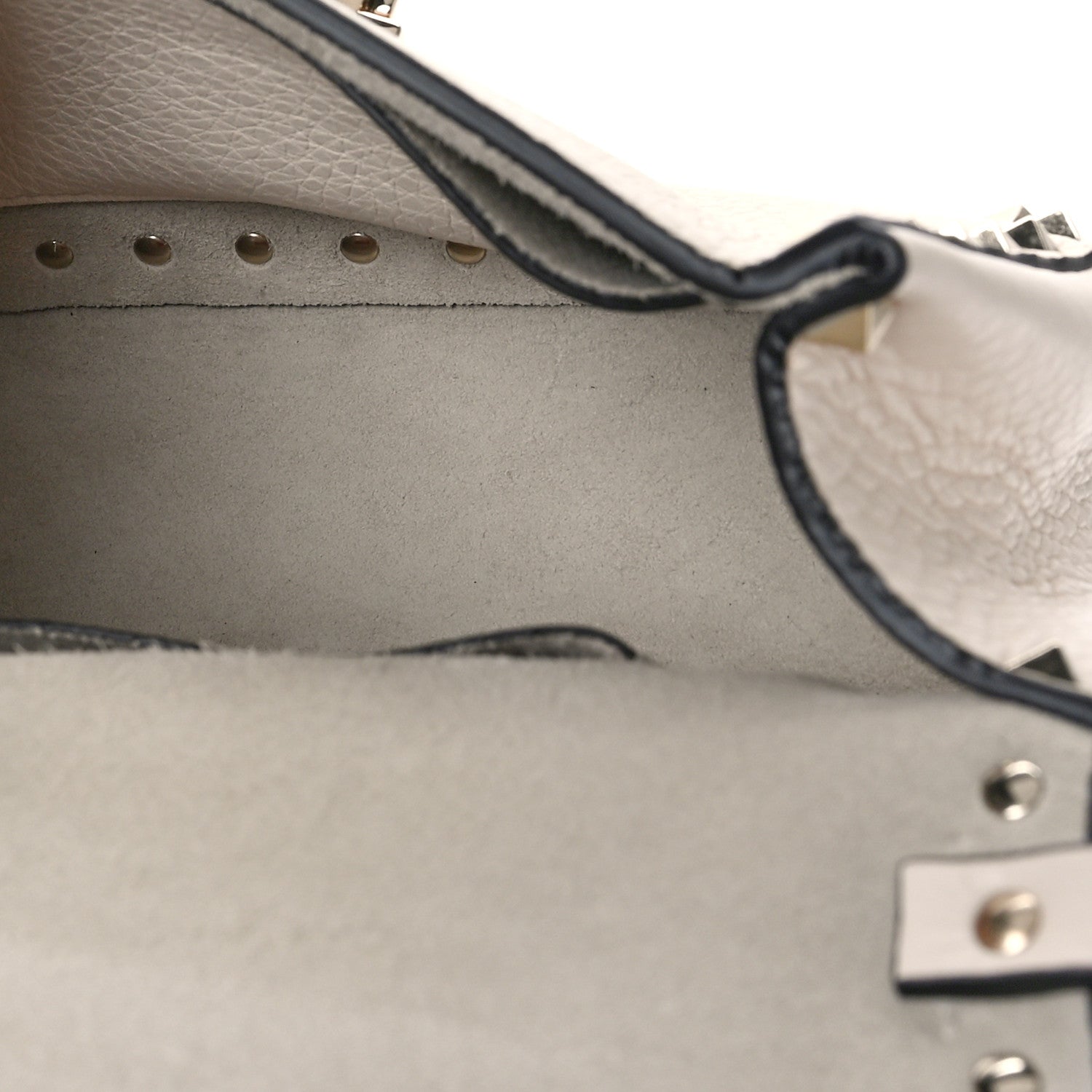 Valentino Garavani Grainy Calfskin Small Rockstud Top Handle Bag Light Ivory 5 of 8