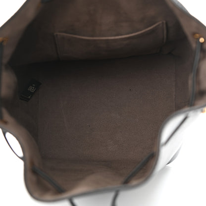 Fendi Vitello Grace Matte F is Fendi Grande Mon Tresor Bucket Bag Black 5 of 11