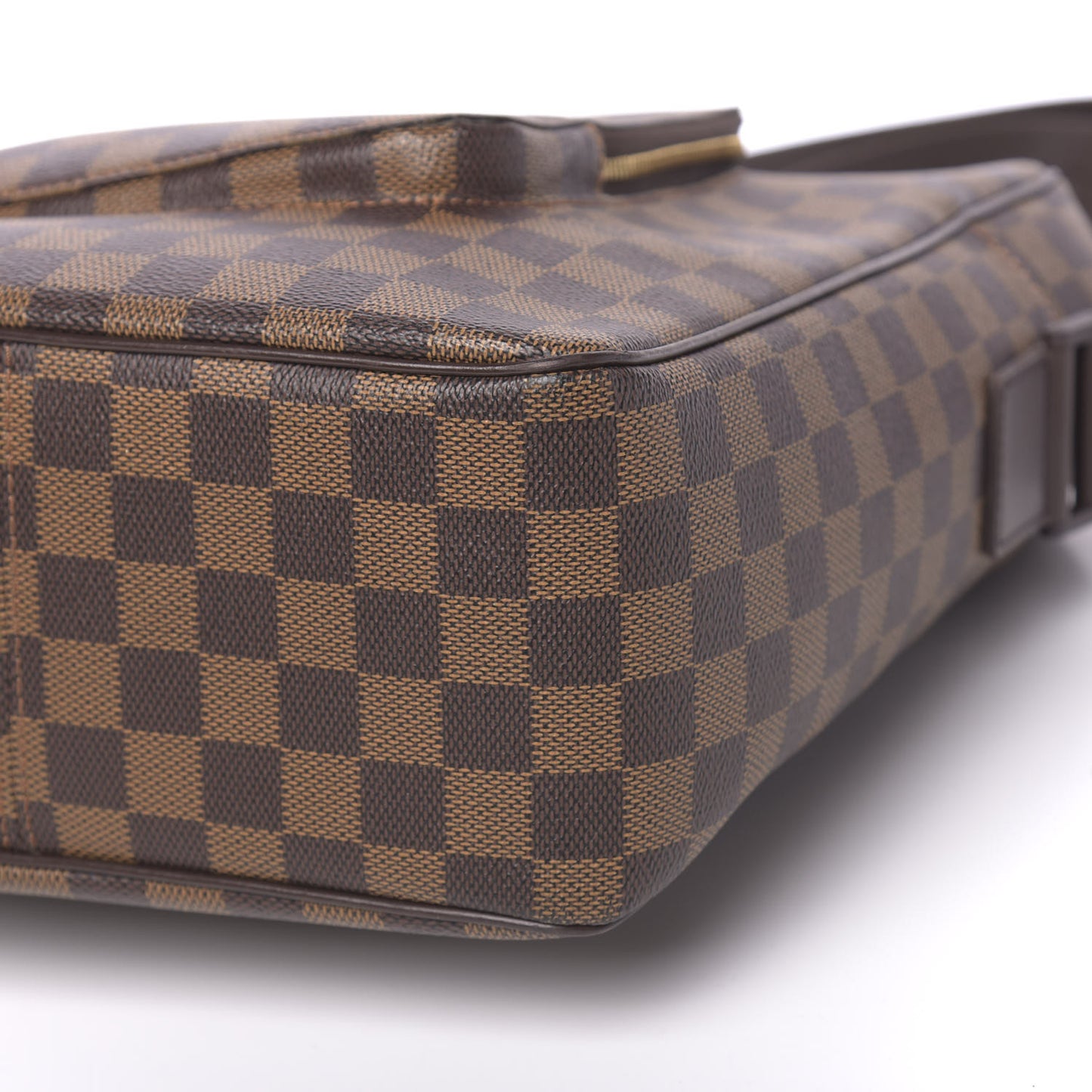 Damier Ebene Olav MM Messenger Bag