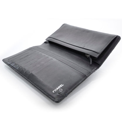 Chanel Patent Yen Wallet Black 6 of 10