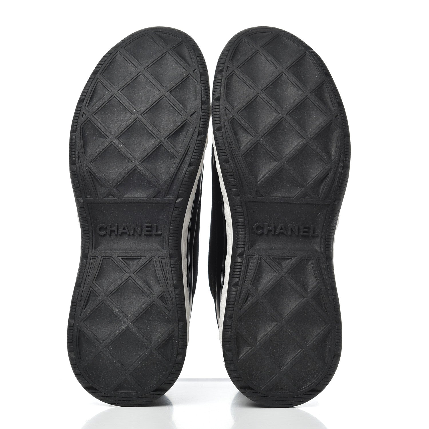 Chanel Velvet Calfskin Mixed Fibers CC Sneakers 38.5 Black 5 of 11