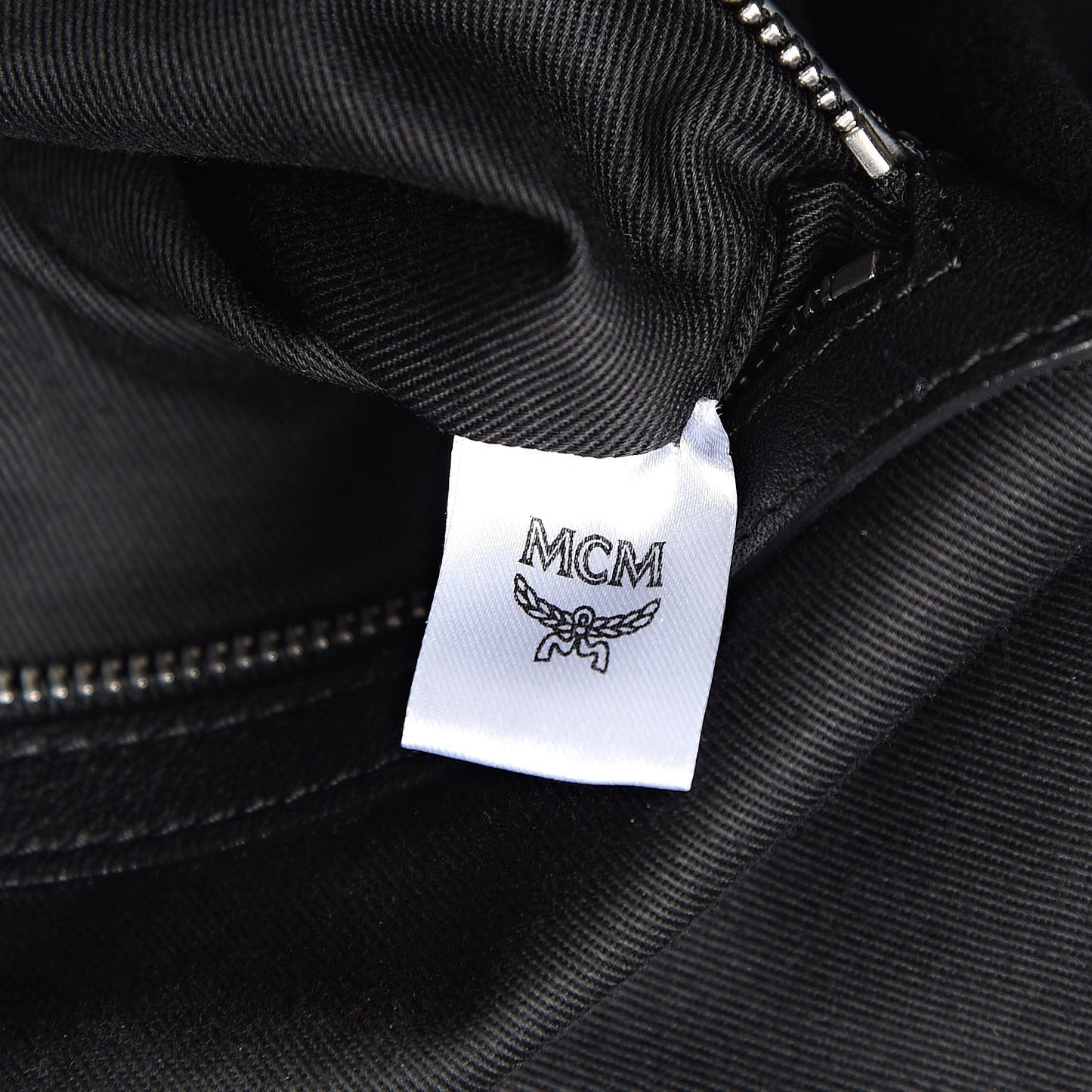 Calfskin Ottomar Large Klara Hobo Black