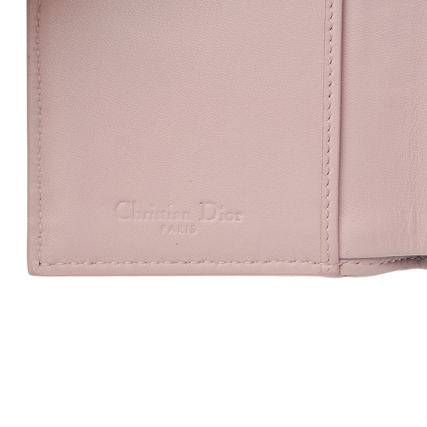 Lambskin Cannage Lucky Badge Eden Wallet Pink