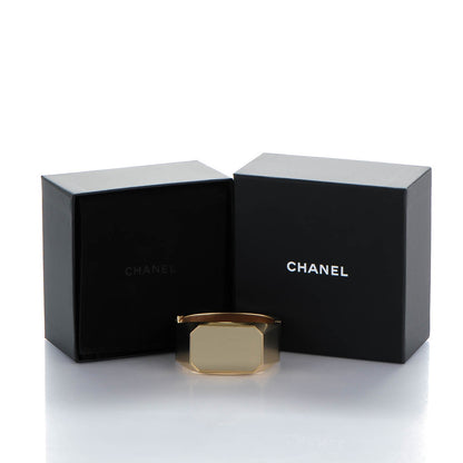 Chanel Metal CC Mirror Cuff Gold 6 of 6