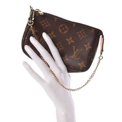 Louis Vuitton Monogram Mini Pochette Accessories 2 of 8