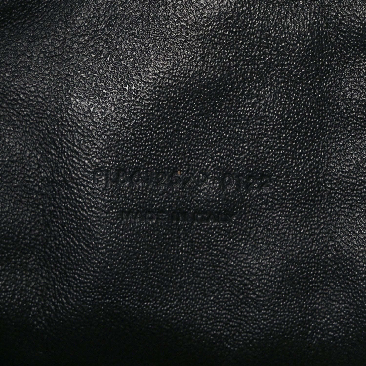 Saint Laurent Grain De Poudre Matelasse Monochrome Monogram Mini Lou Camera Bag Black 7 of 12