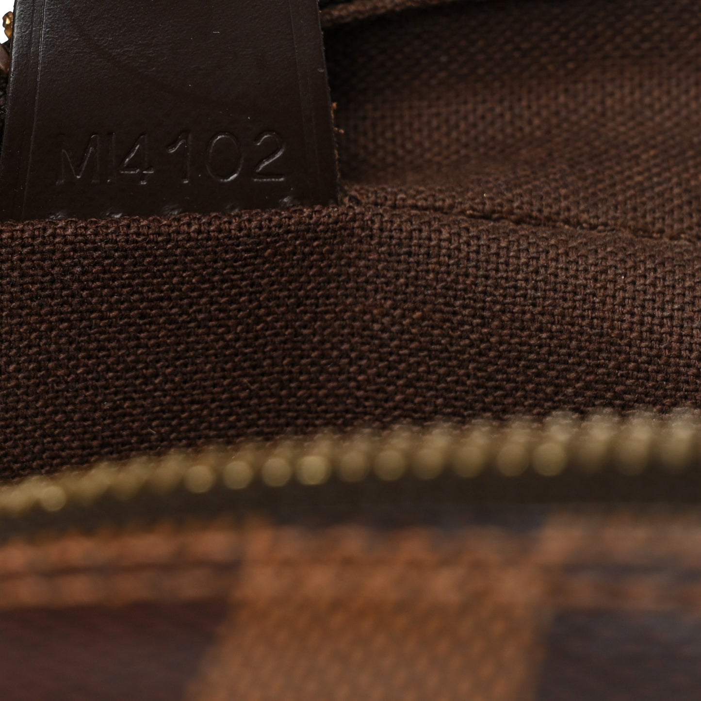 Damier Ebene Shelton MM