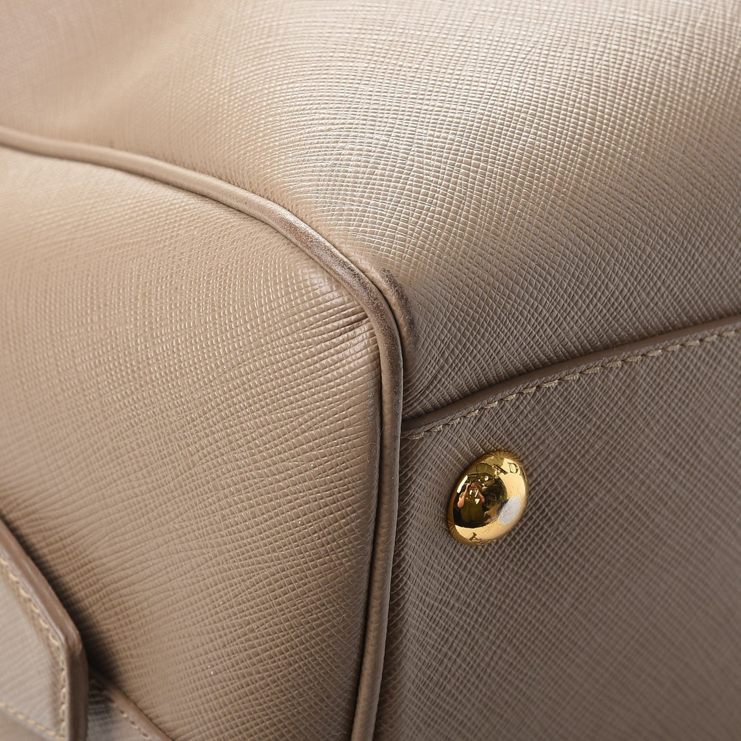 Saffiano Lux Bowler Argilla