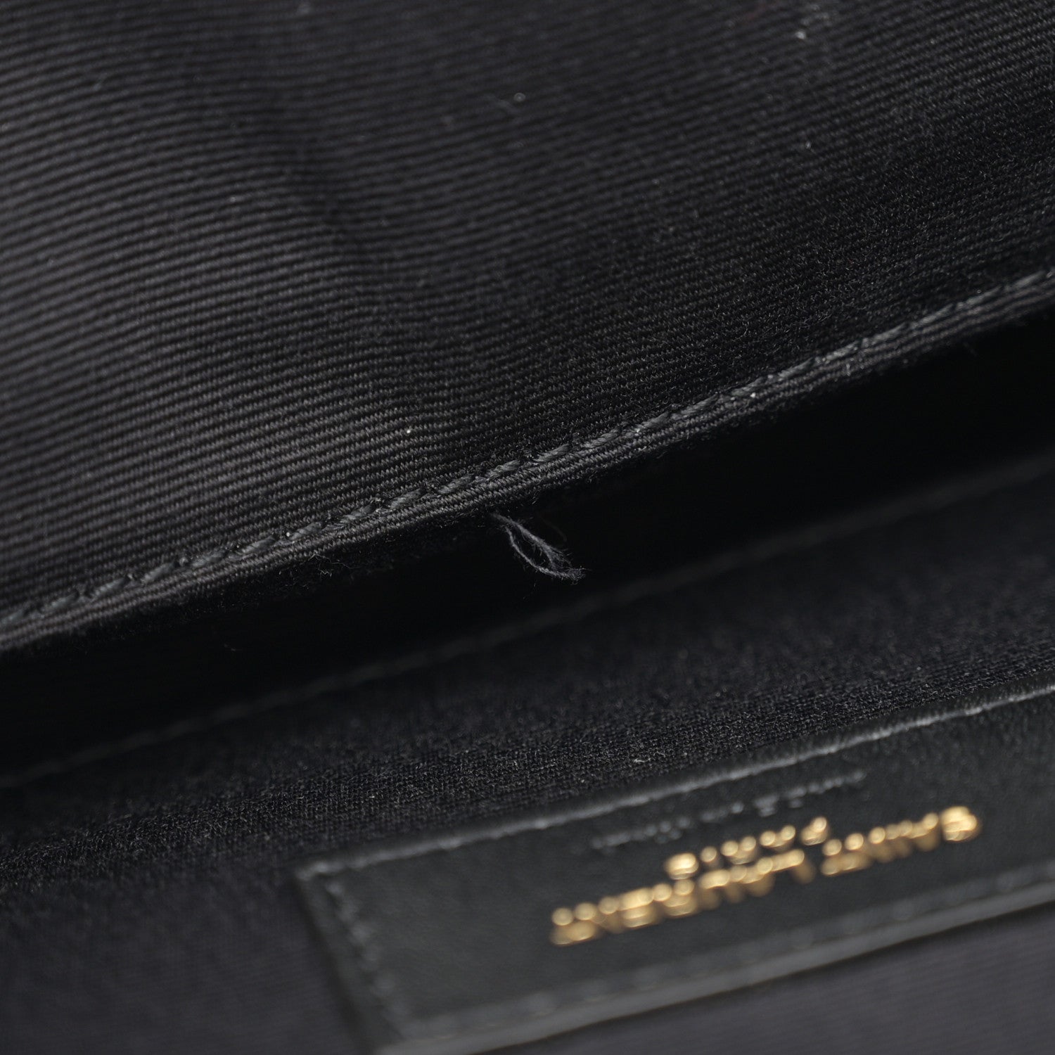 Saint Laurent Grain De Poudre Monogram Belt Bag Rouge Eros 11 of 11