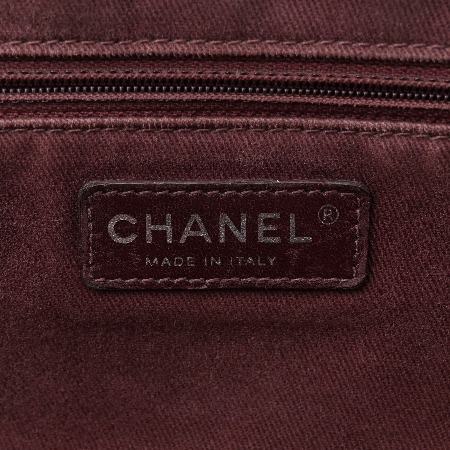 Aged Calfskin Medium New Portobello Flap Black