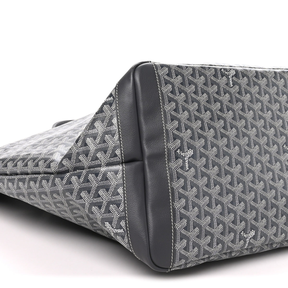 Goyardine Artois GM Grey