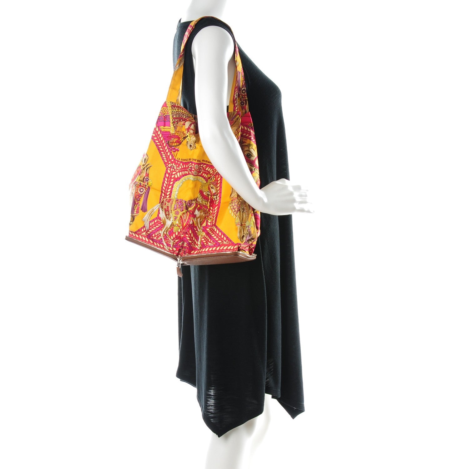 Hermes Buffle Gala Silky Pop La Danse du Cheval Marwari Shopper Tote Marron 8 of 10