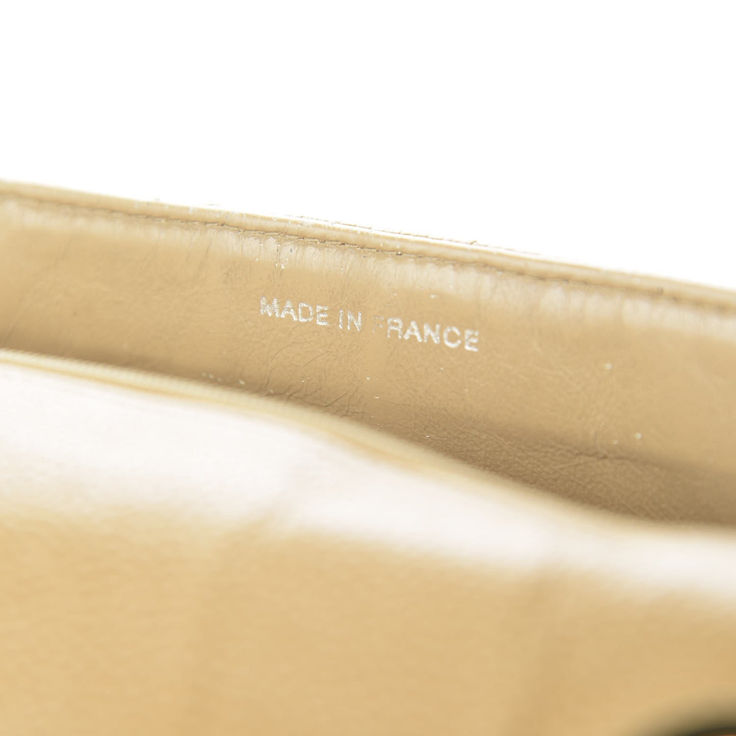 Caviar Quilted Jumbo Single Flap Beige