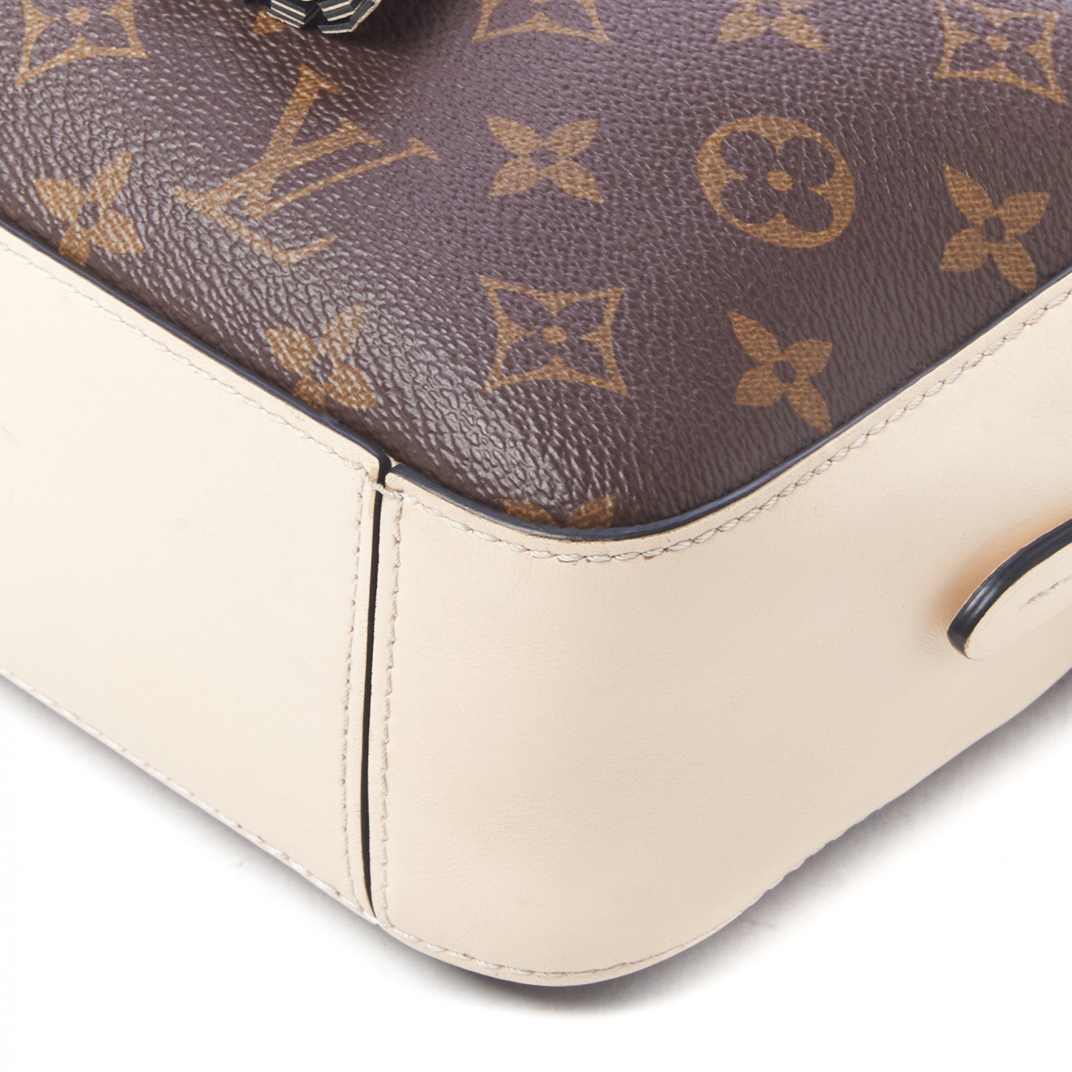 Louis Vuitton Monogram Saintonge Creme 7 of 8