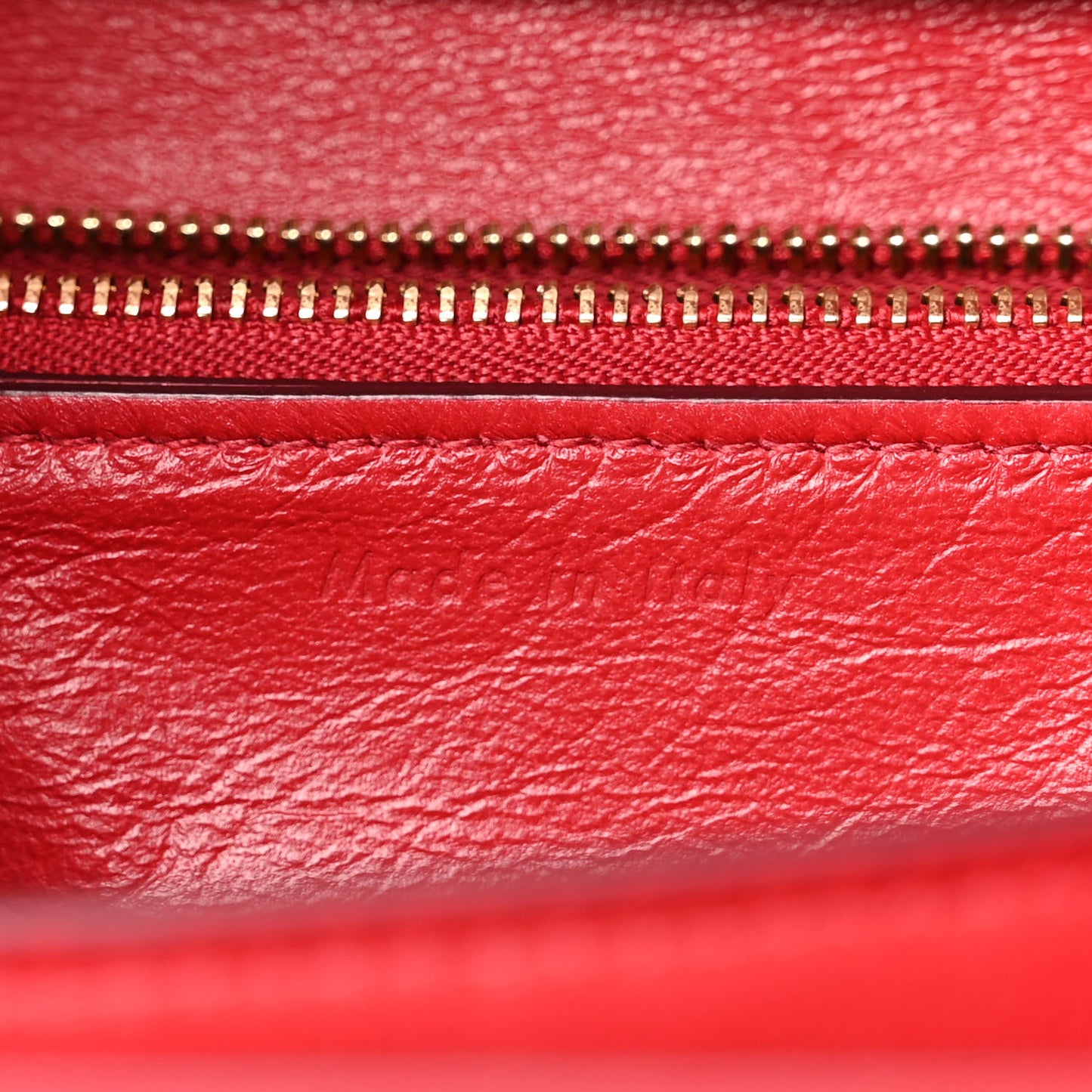 Box Calfskin Medium Classic Box Flap Bag Red