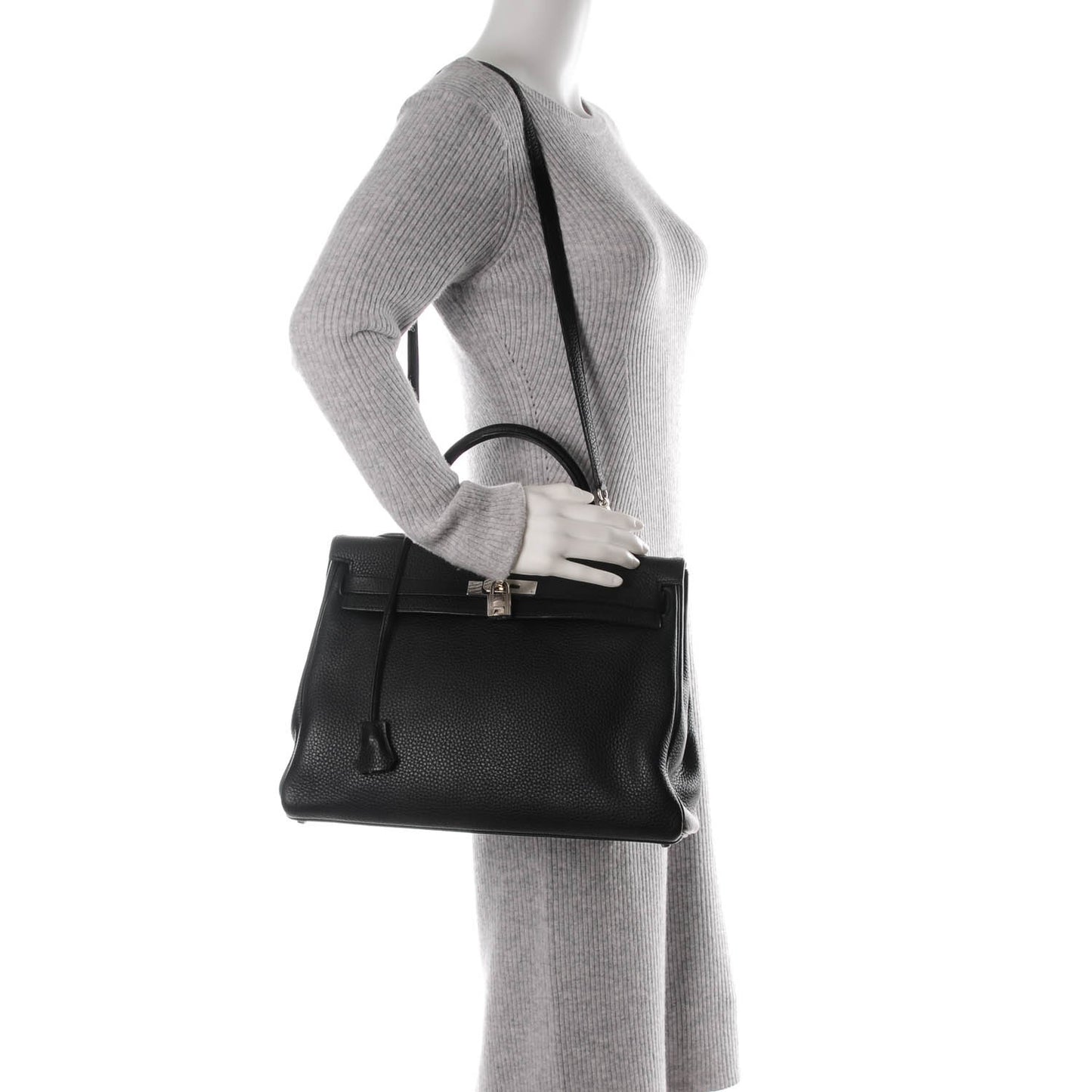 Taurillon Clemence Kelly Retourne 35 Black