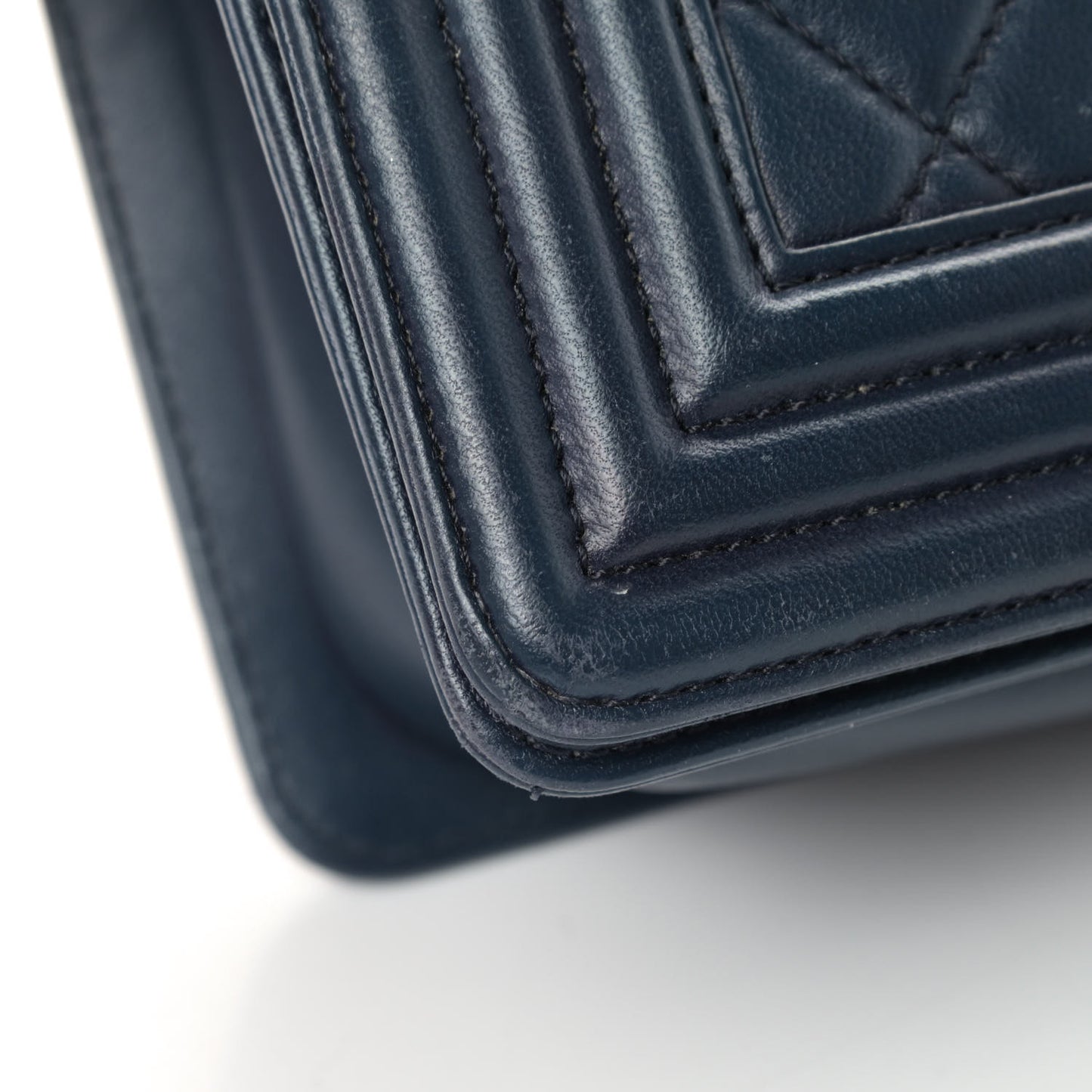 Lambskin Quilted Medium Boy Flap Dark Navy