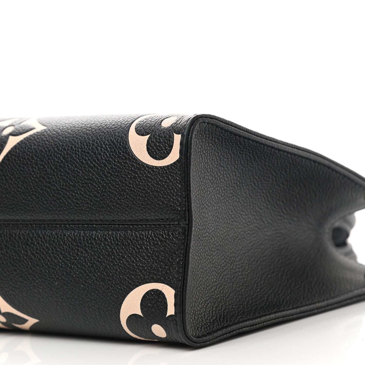 Louis Vuitton Empreinte Monogram Giant Onthego PM Black Beige 9 of 10