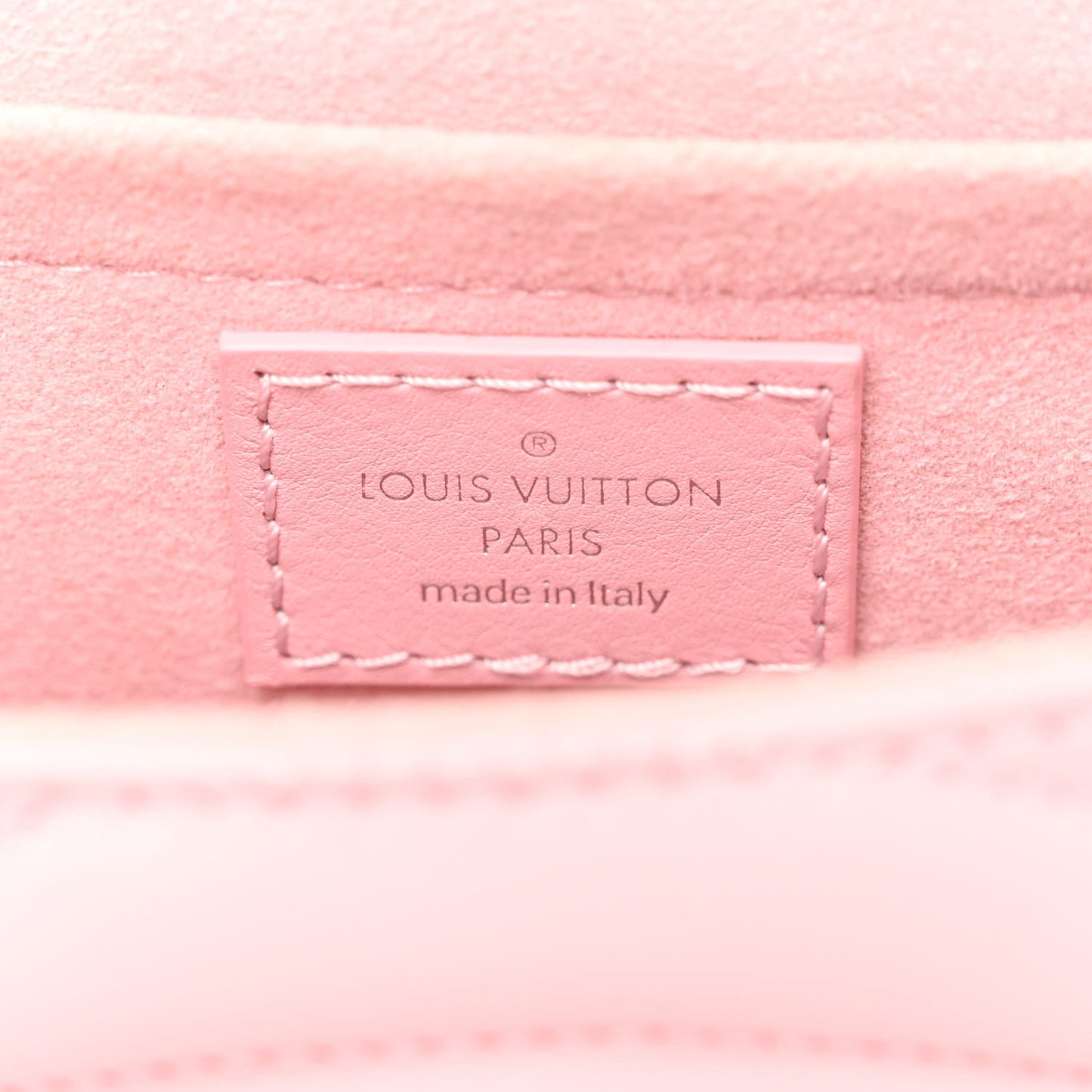 Calfskin New Wave Chain MM Smoothie Pink