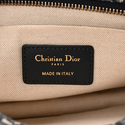 Christian Dior Oblique Diorquake Clutch Blue 6 of 10