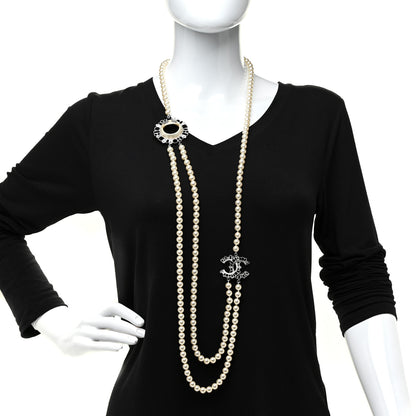 Chanel Bead Crystal Multi Strand CC Smiley Emoji Necklace Silver Black 2 of 5