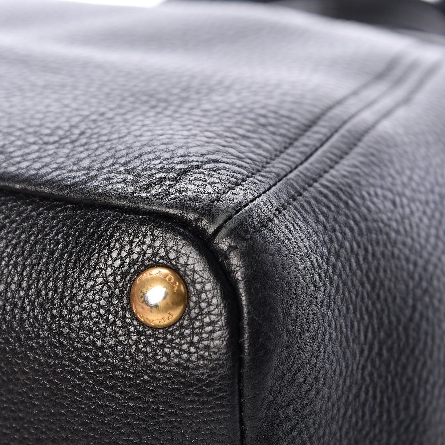Vitello Daino Side Pocket Hobo Black