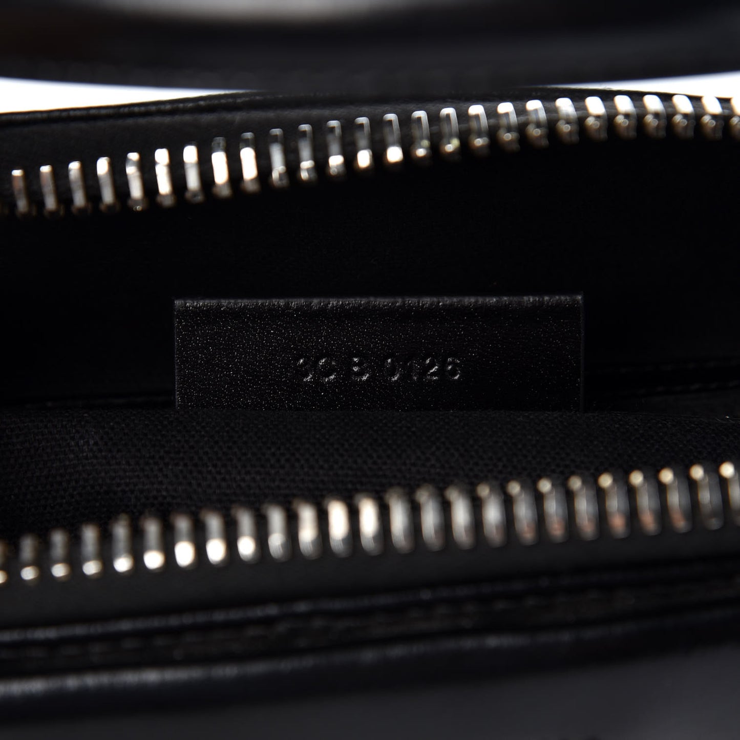Shiny Lord Calfskin Small Antigona Black
