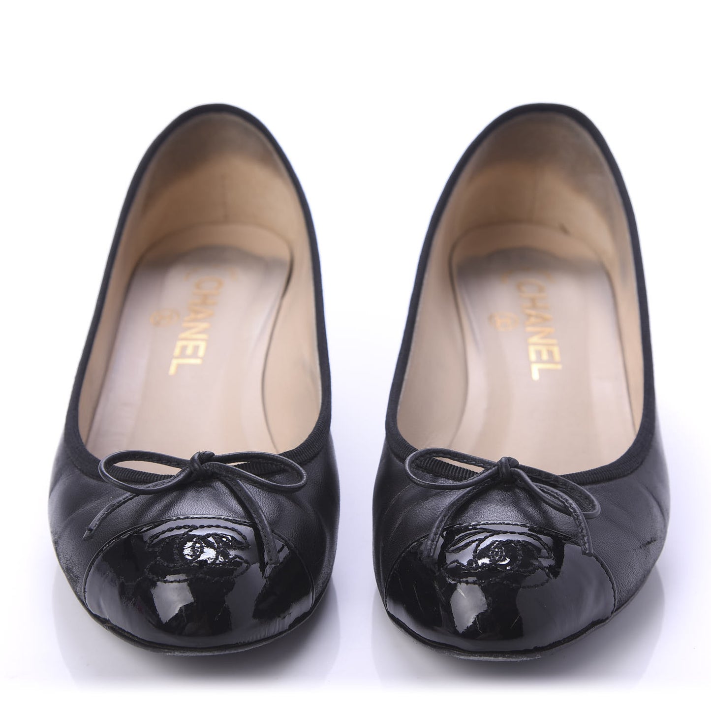 Lambskin Patent CC Cap Toe Pumps 38 Black