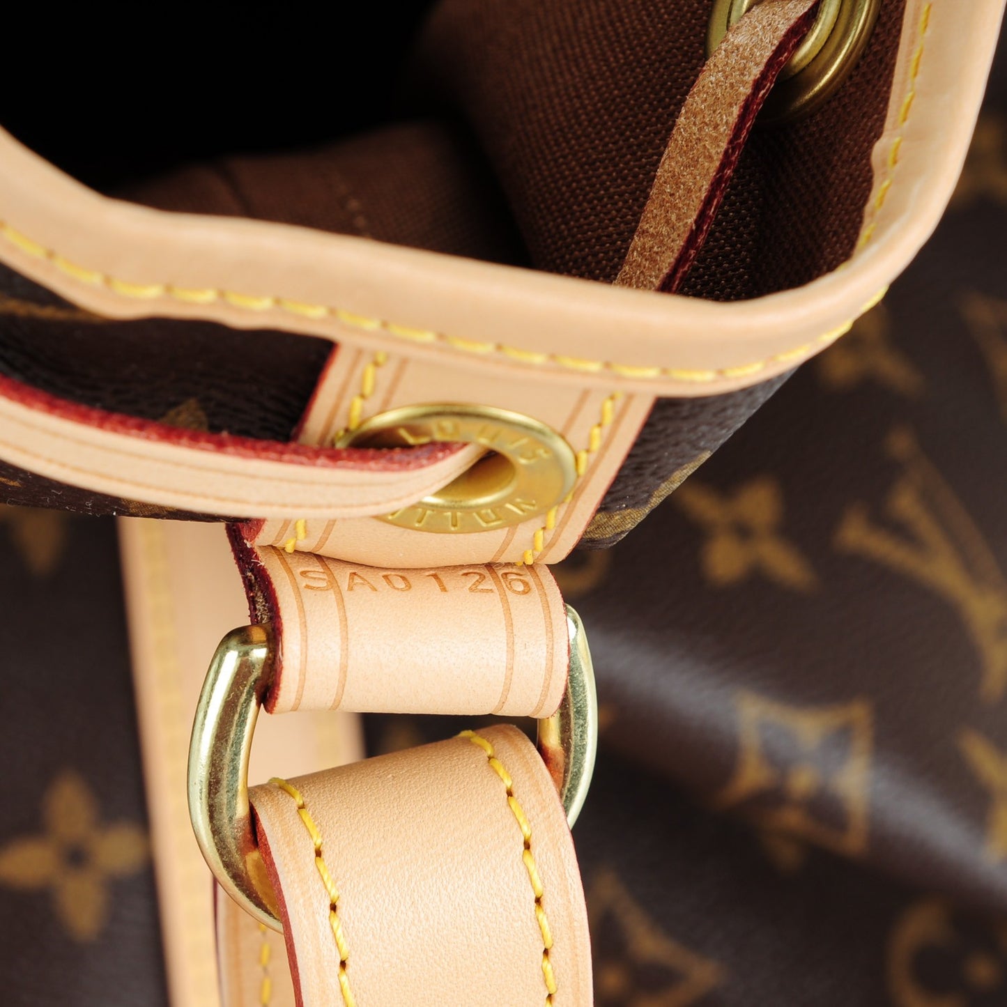 Monogram Noe