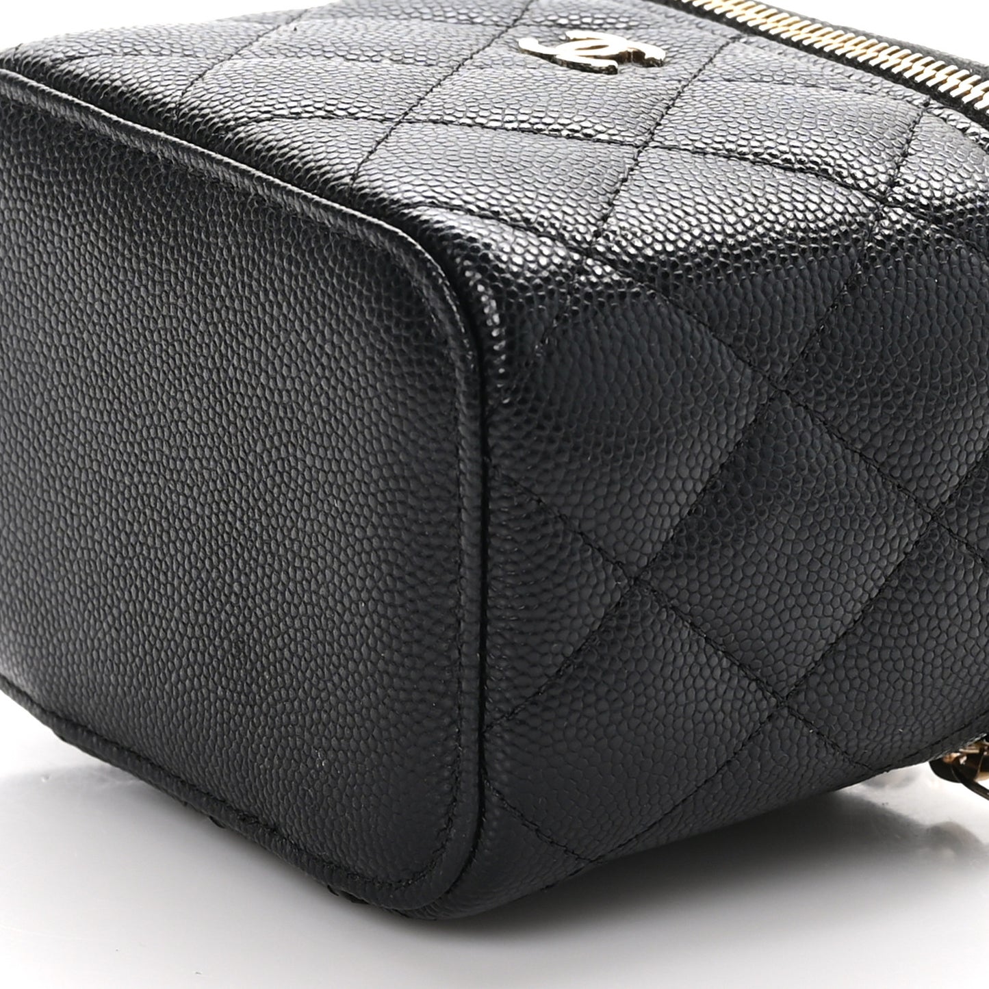 Caviar Quilted Mini Vanity Case With Chain Black
