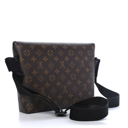 Louis Vuitton Monogram Macassar Magnetic Messenger 2 of 4