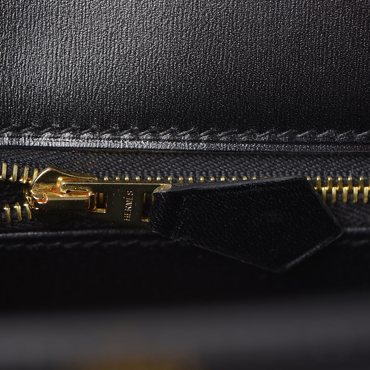 Box Kelly Sellier 28 Black