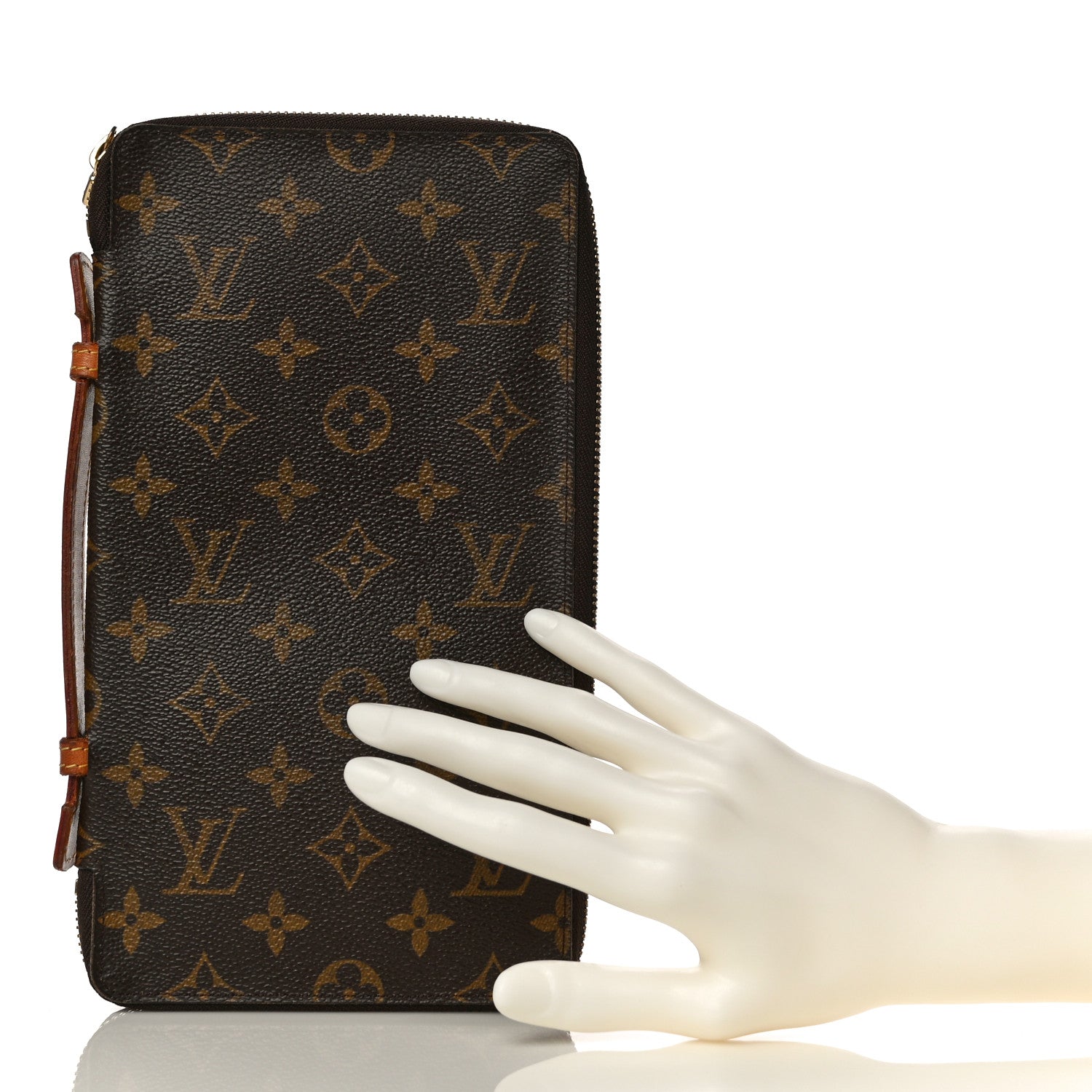 Louis Vuitton Monogram Poche Escapade Organizer Wallet 2 of 10