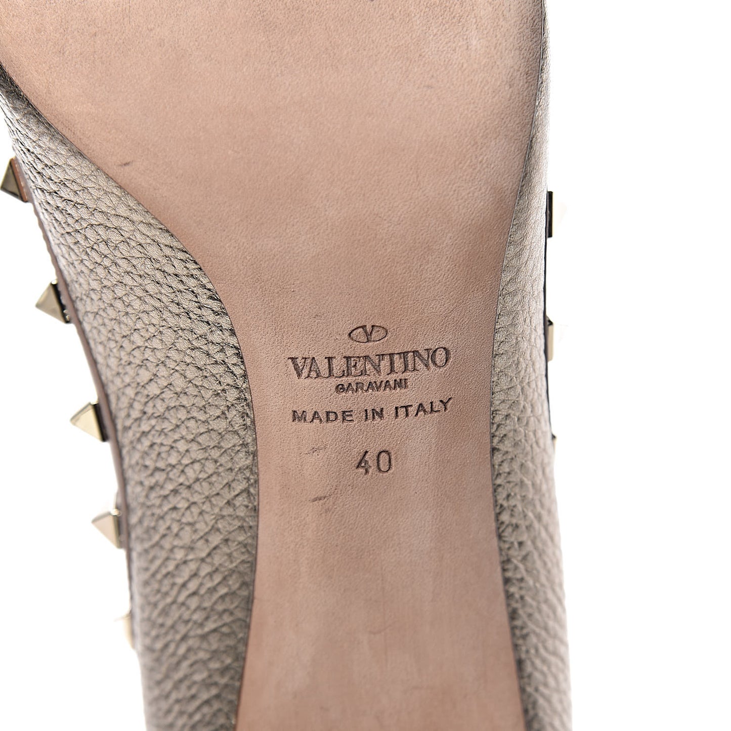 Metallic Pebbled Calfskin Rockstud 100mm Pumps 40 Skin Poudre