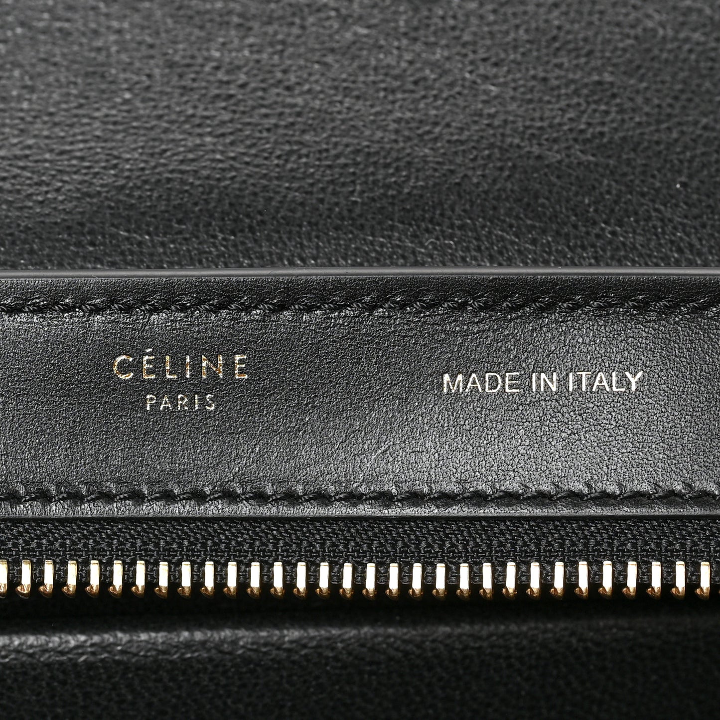 Bullhide Calfskin Medium Tri-Color Trapeze Carmin