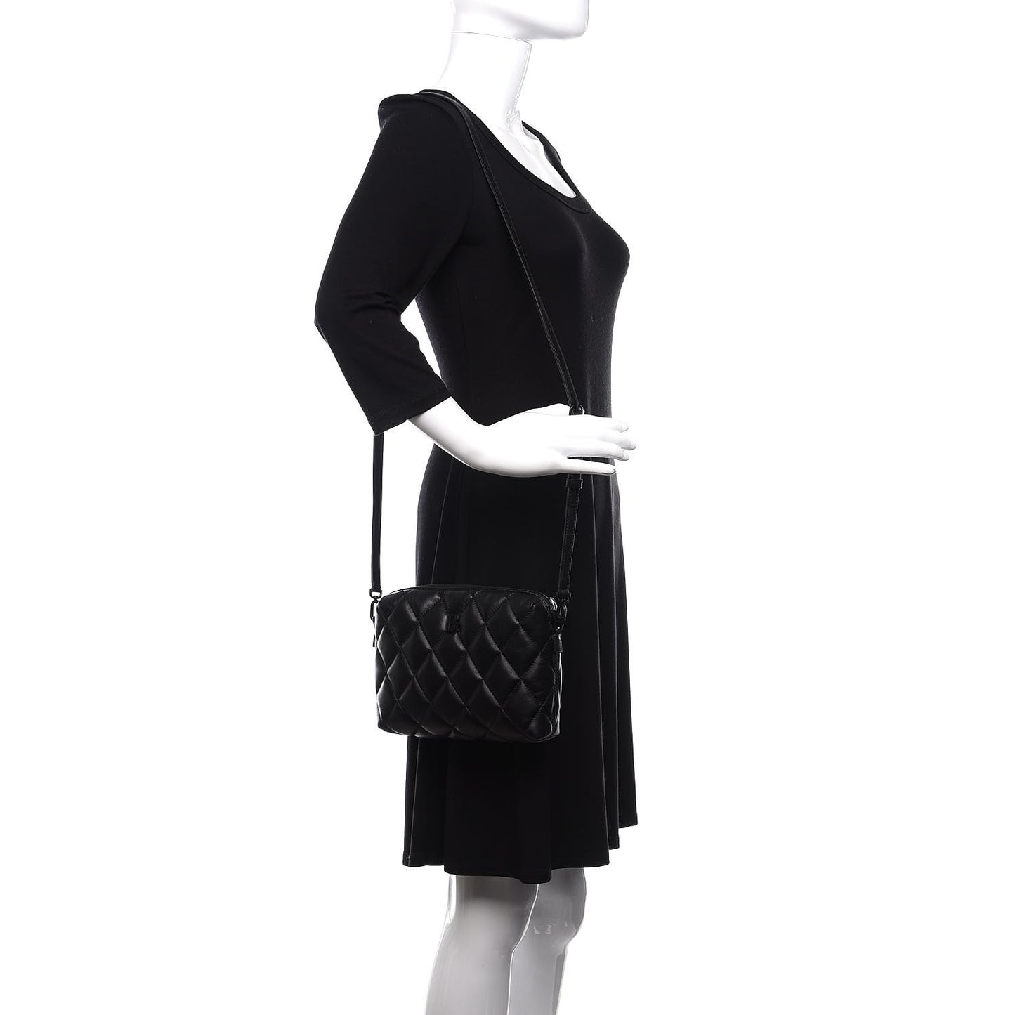 Nappa Calfskin Quilted Touch B Camera Shoulder Bag Black