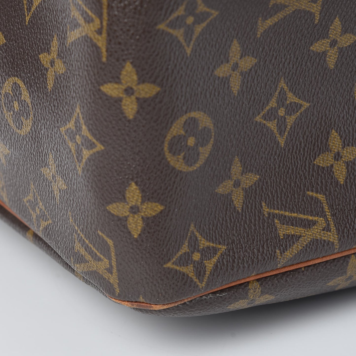Monogram Cite GM