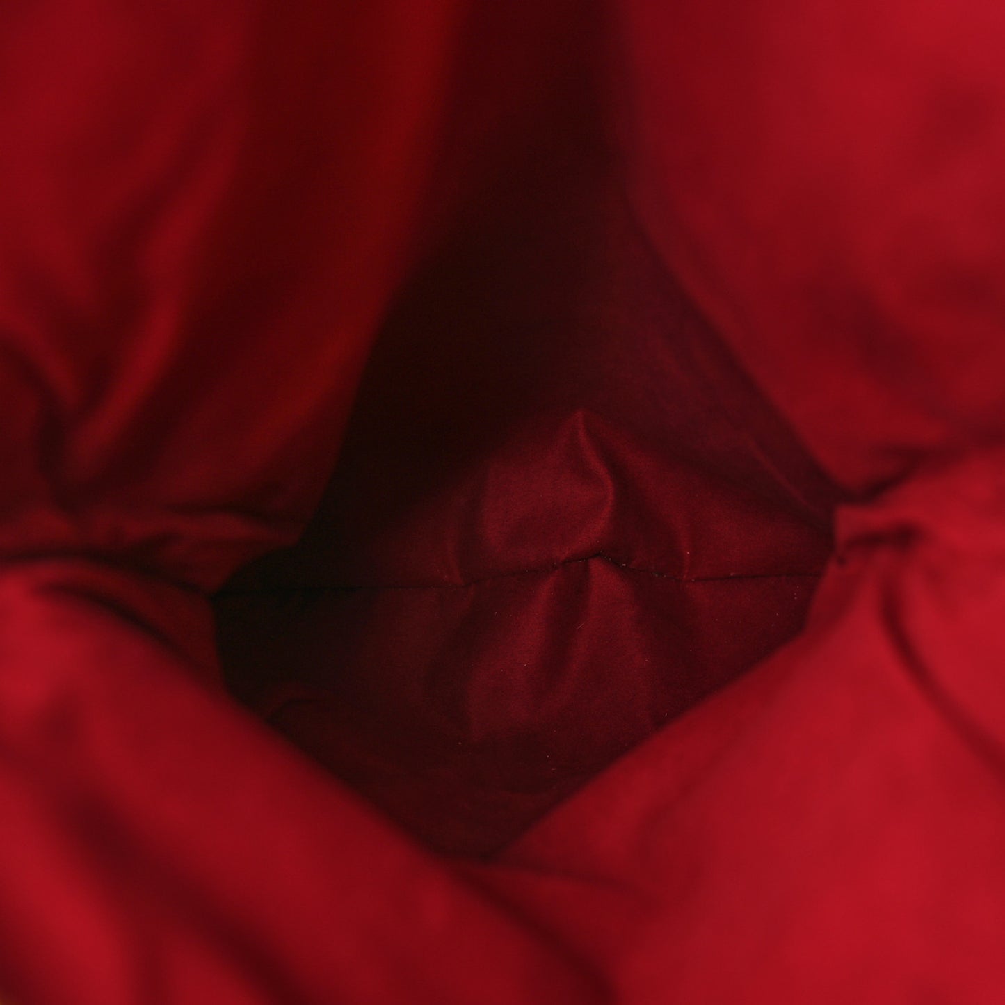 Grained Calfskin Medium Jennifer Crossbody Red