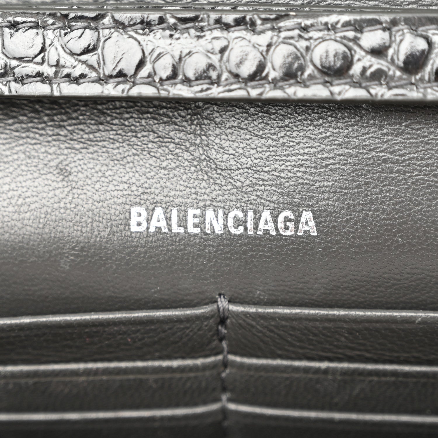 Balenciaga Shiny Calfskin Crocodile Embossed Hourglass Chain Bag Gris 6 of 11